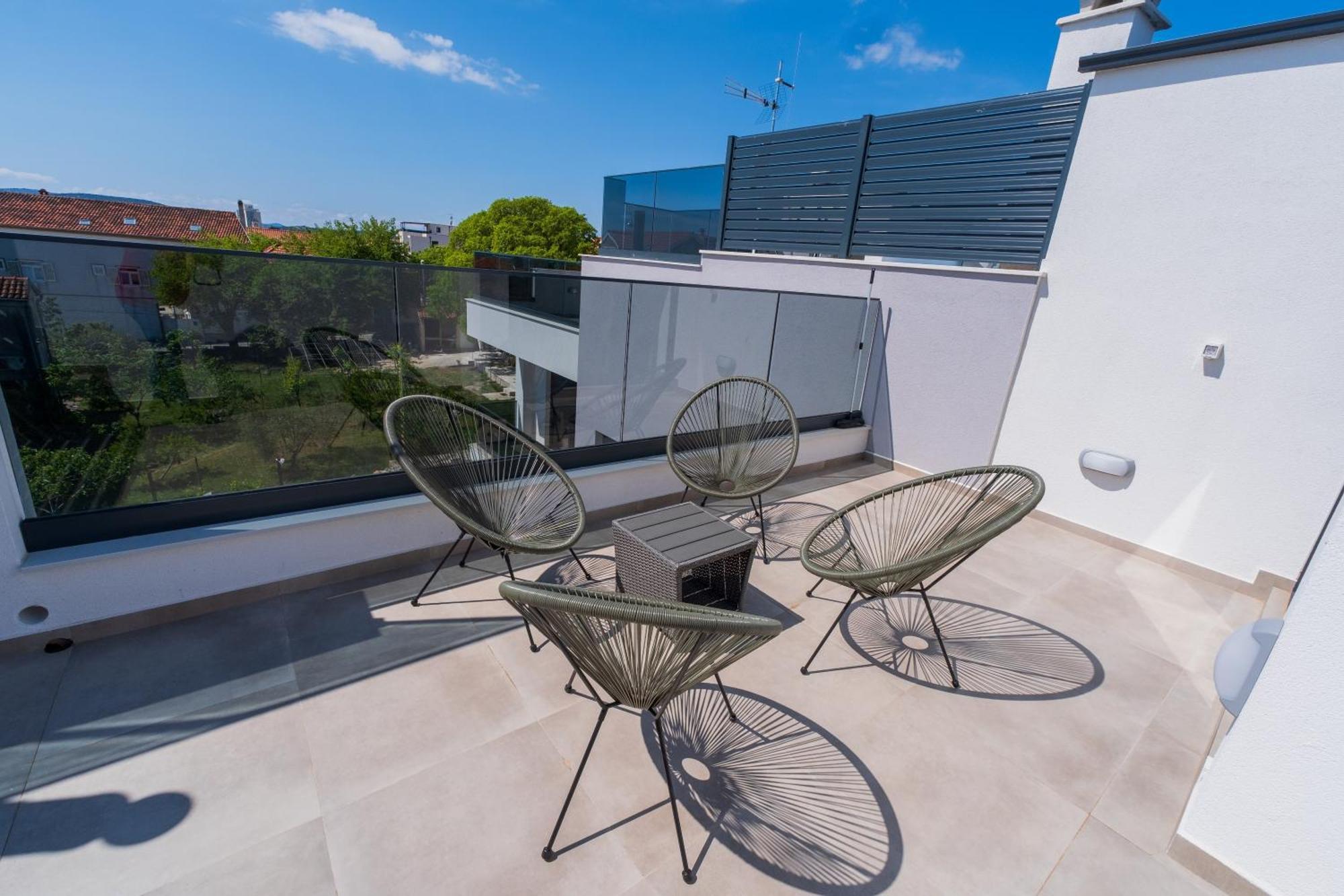 Three-Bedroom Premium Holiday Home Atmosfera With Private Pool&Sauna Vodice Eksteriør billede