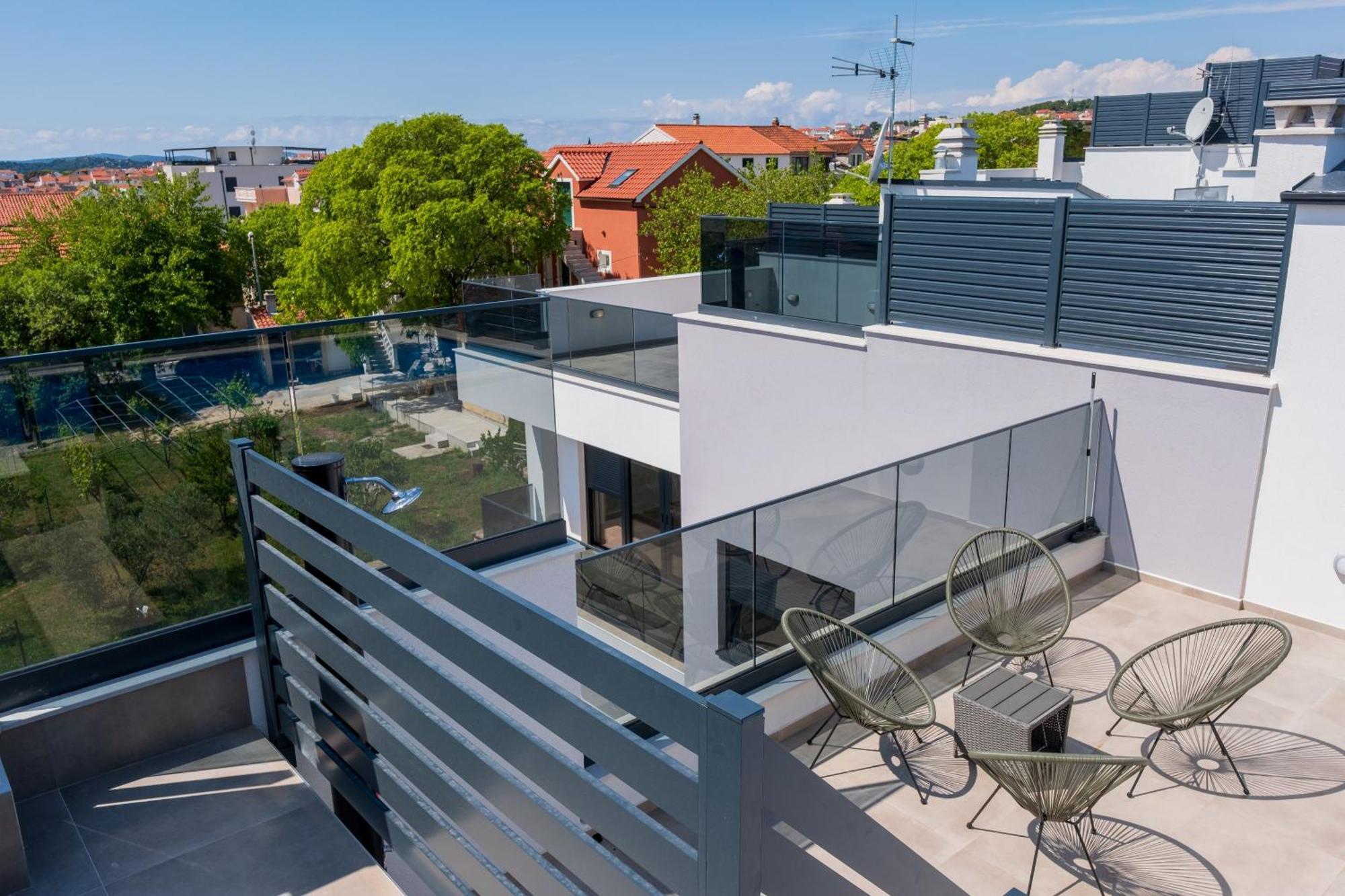 Three-Bedroom Premium Holiday Home Atmosfera With Private Pool&Sauna Vodice Eksteriør billede