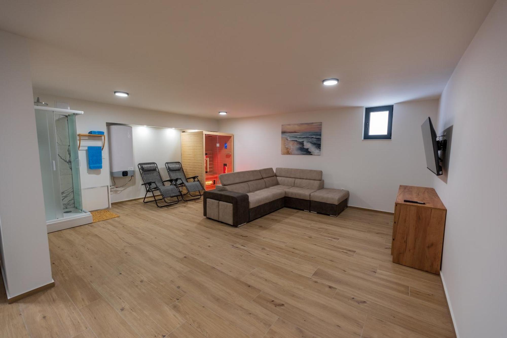 Three-Bedroom Premium Holiday Home Atmosfera With Private Pool&Sauna Vodice Eksteriør billede
